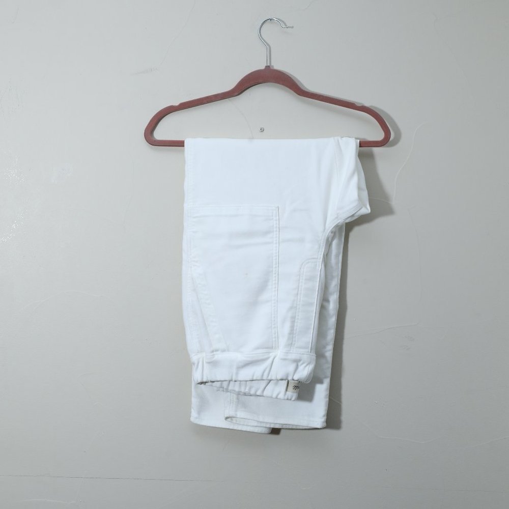 Madewell Pull-On Relaxed Jeans in Tile White (M)